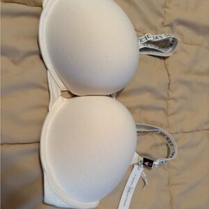 Victoria's Secret White Bra